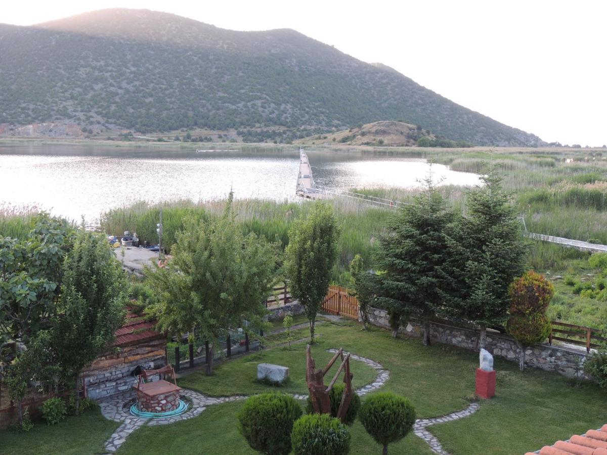 Prespes Lake View Family Apartment Florina Bagian luar foto