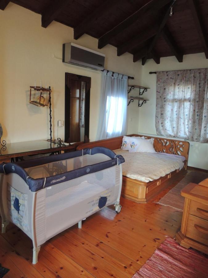 Prespes Lake View Family Apartment Florina Bagian luar foto