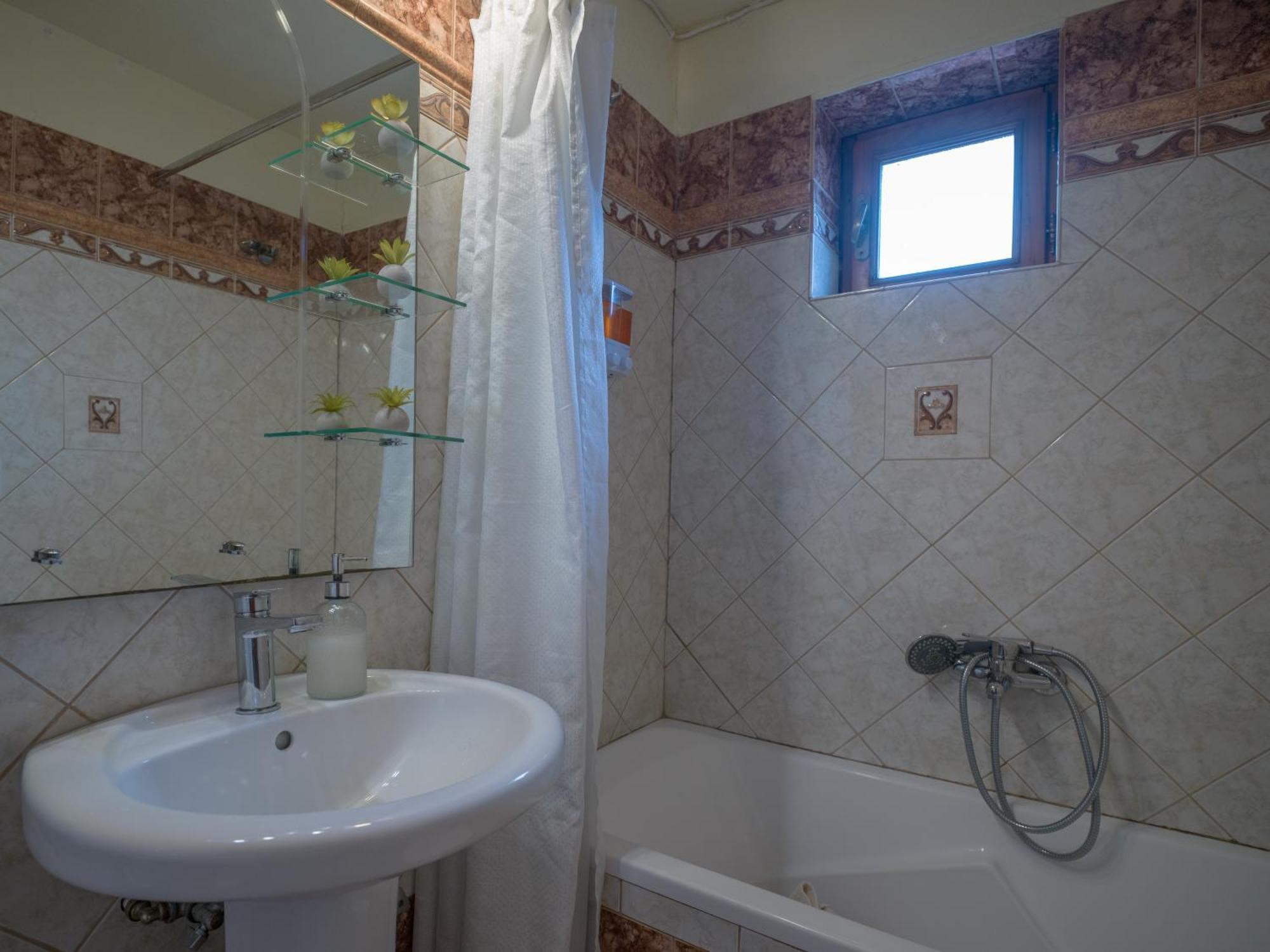 Prespes Lake View Family Apartment Florina Bagian luar foto